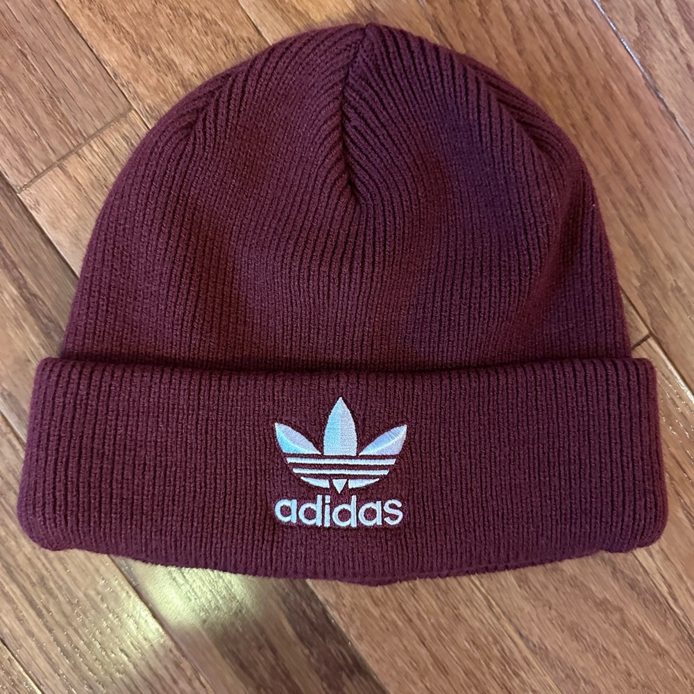 Dark red Adidas beanie